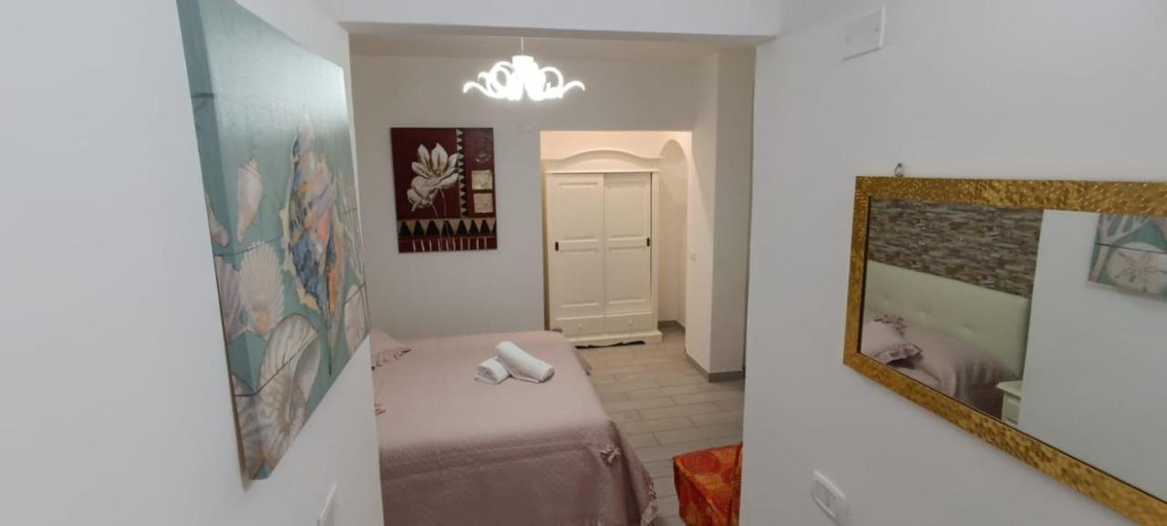 B&B Appartamenti L'Anfora Sperlonga Eksteriør billede