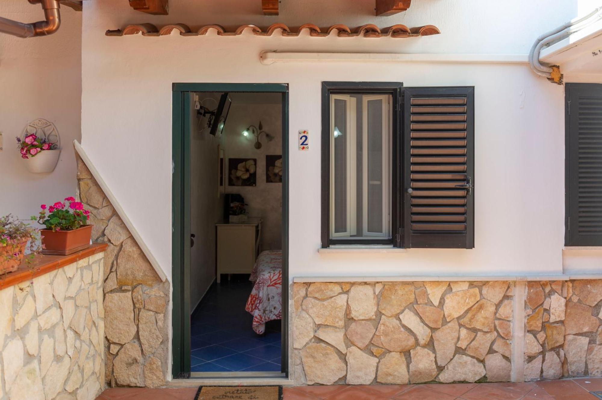 B&B Appartamenti L'Anfora Sperlonga Eksteriør billede